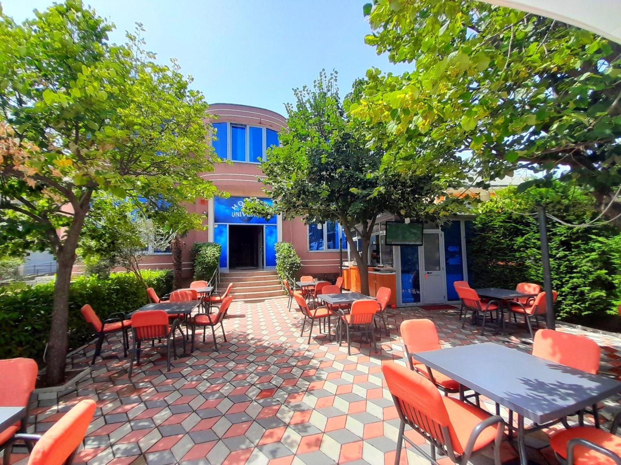 Hotel Restaurant Univers Shkodër Exterior foto