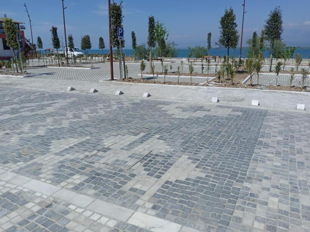 Hotel Restaurant Univers Shkodër Exterior foto